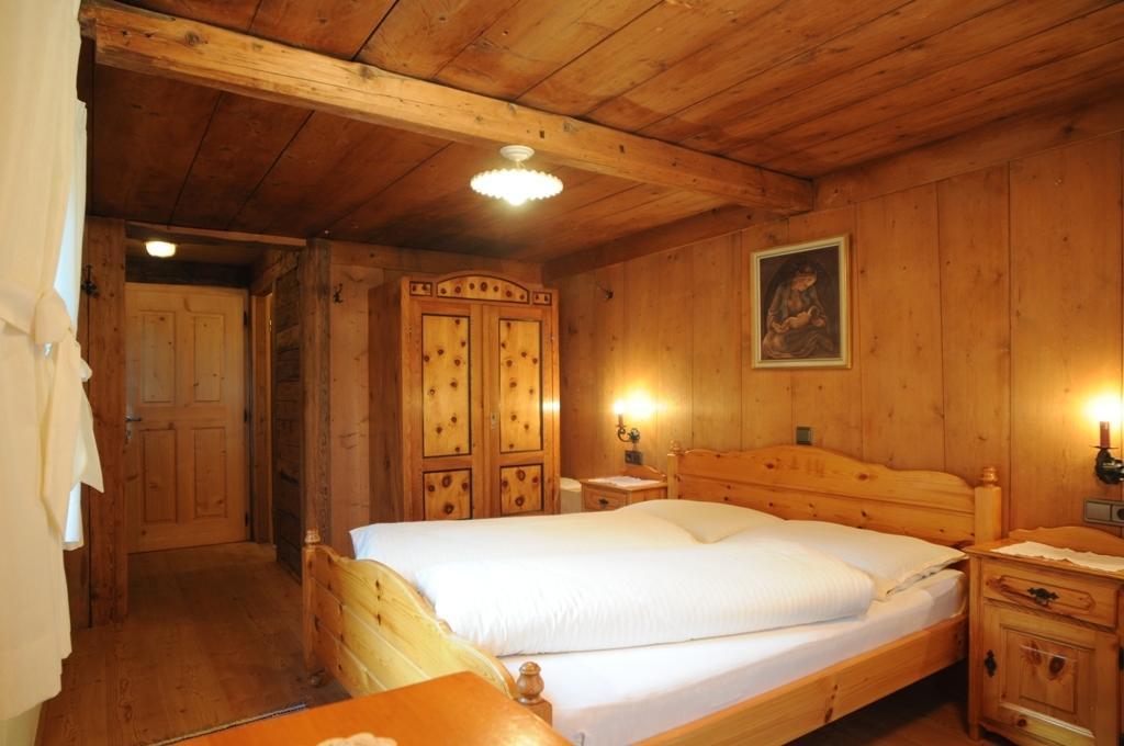 Glinzhof Mountain Natur Resort Agriturismo San Candido Bilik gambar