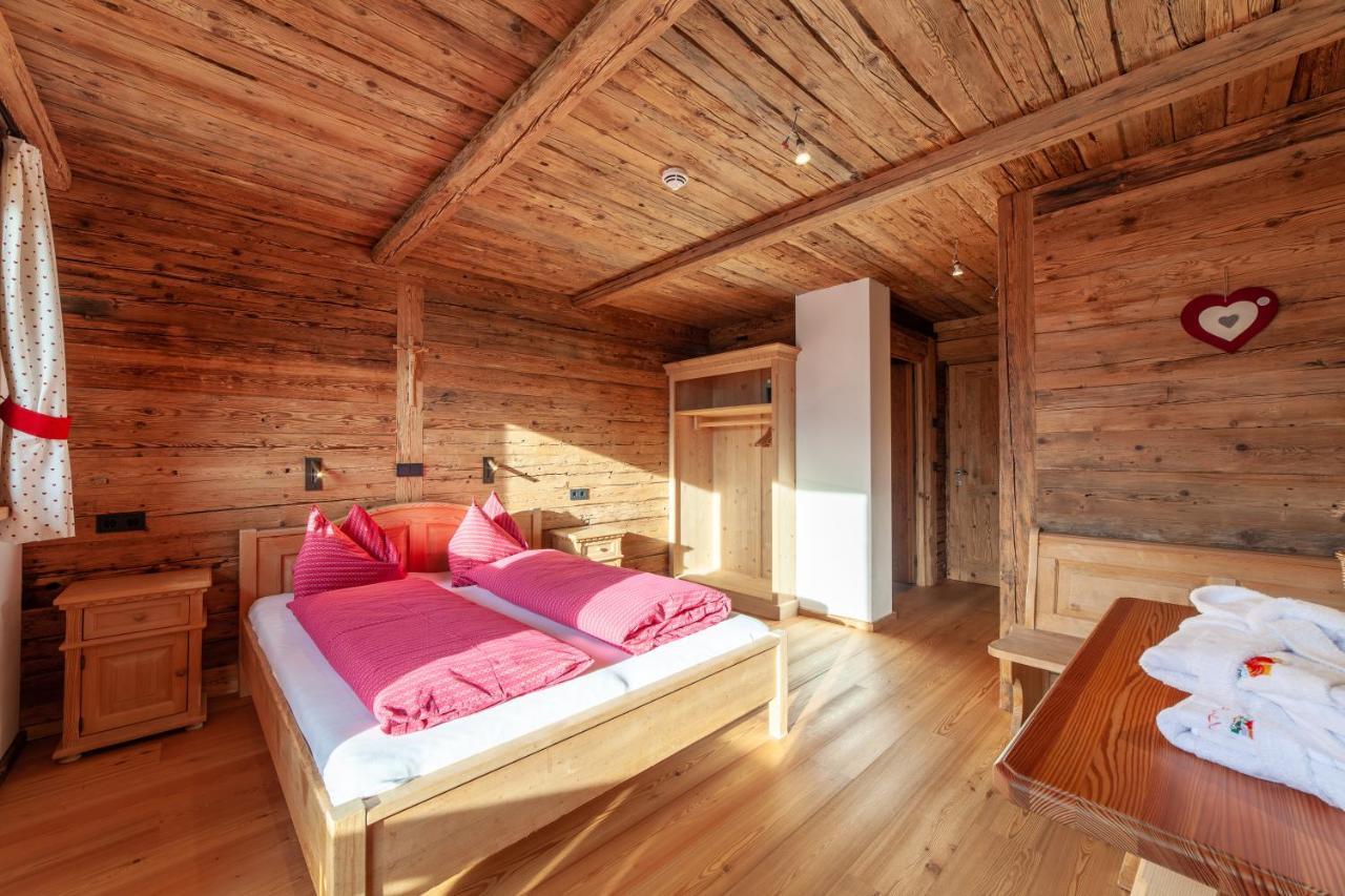 Glinzhof Mountain Natur Resort Agriturismo San Candido Luaran gambar